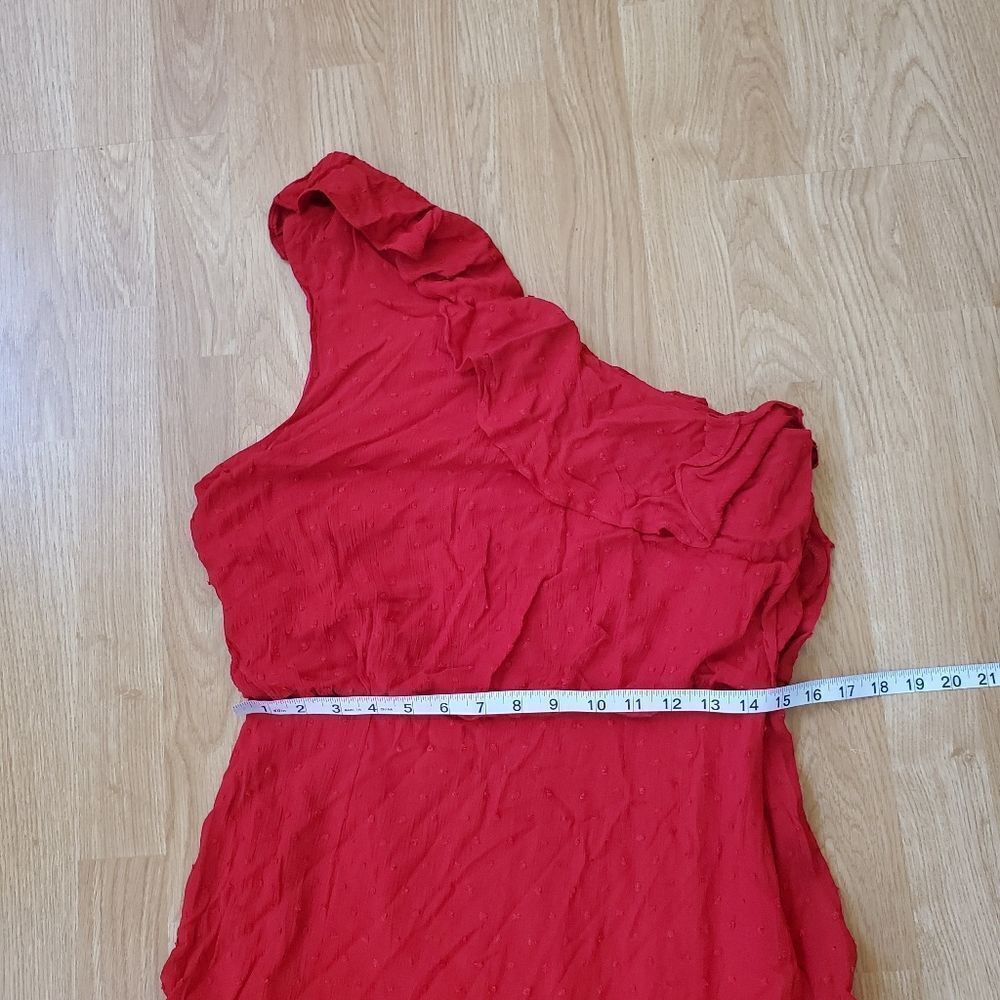 🌹 WAYF 🌹 One-Shoulder Ruffle Dress - [Large in Red] - Picture 11 of 15